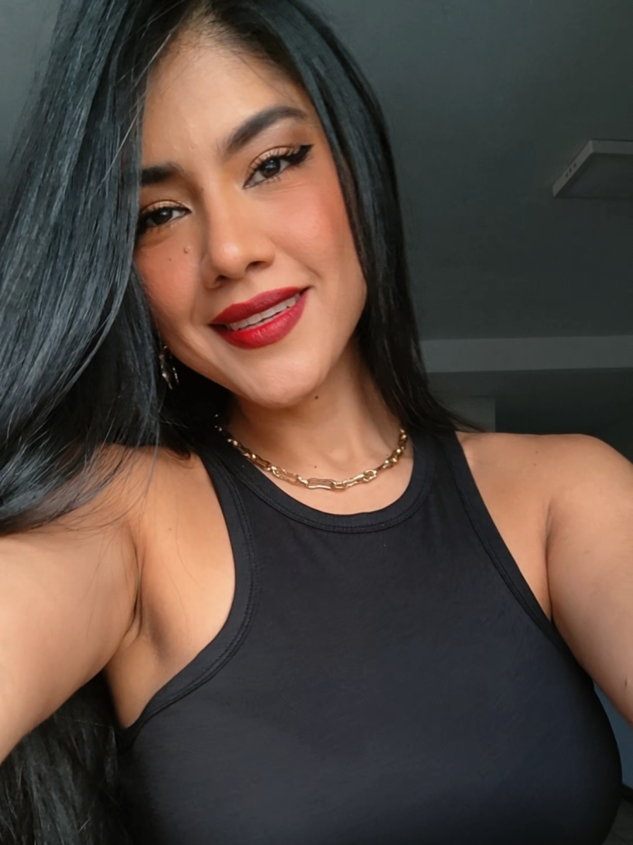 @JuliAnny🦋
