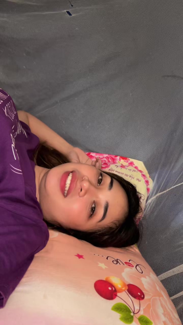 @Lara