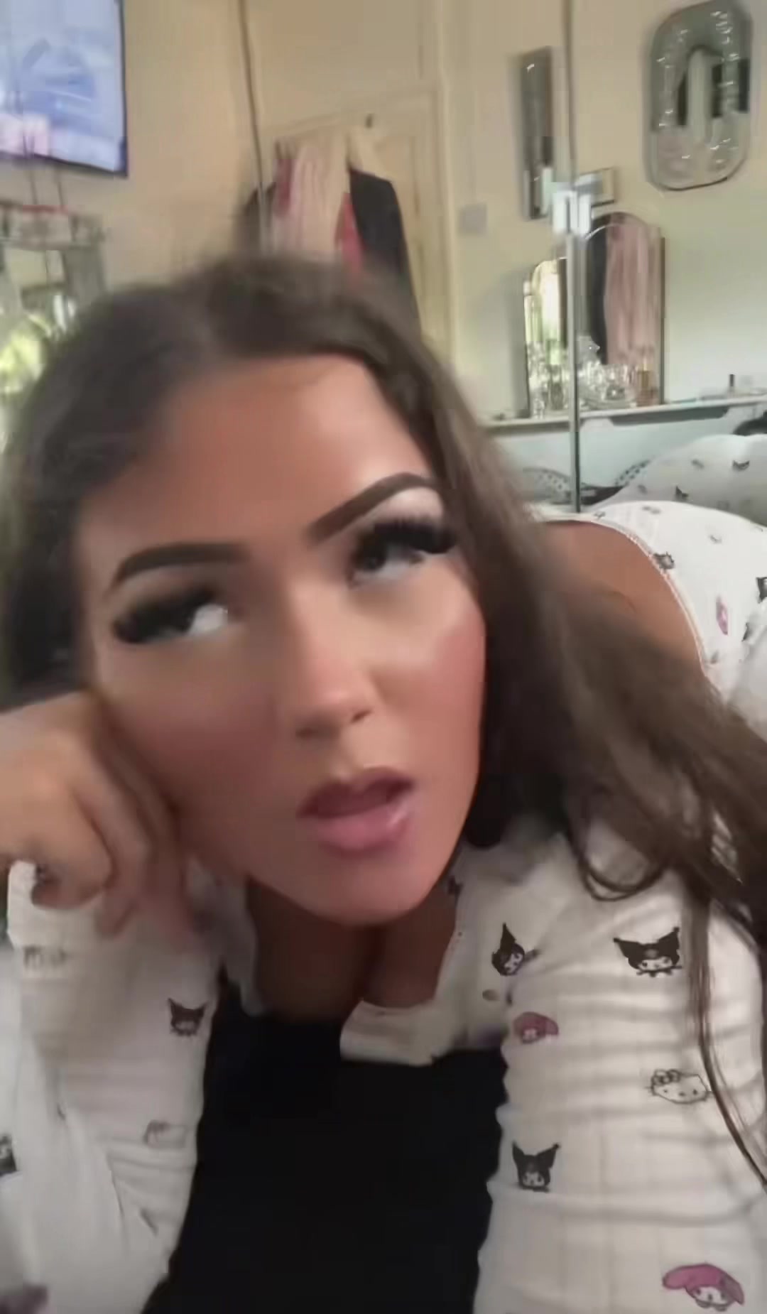 @I post daily baddies