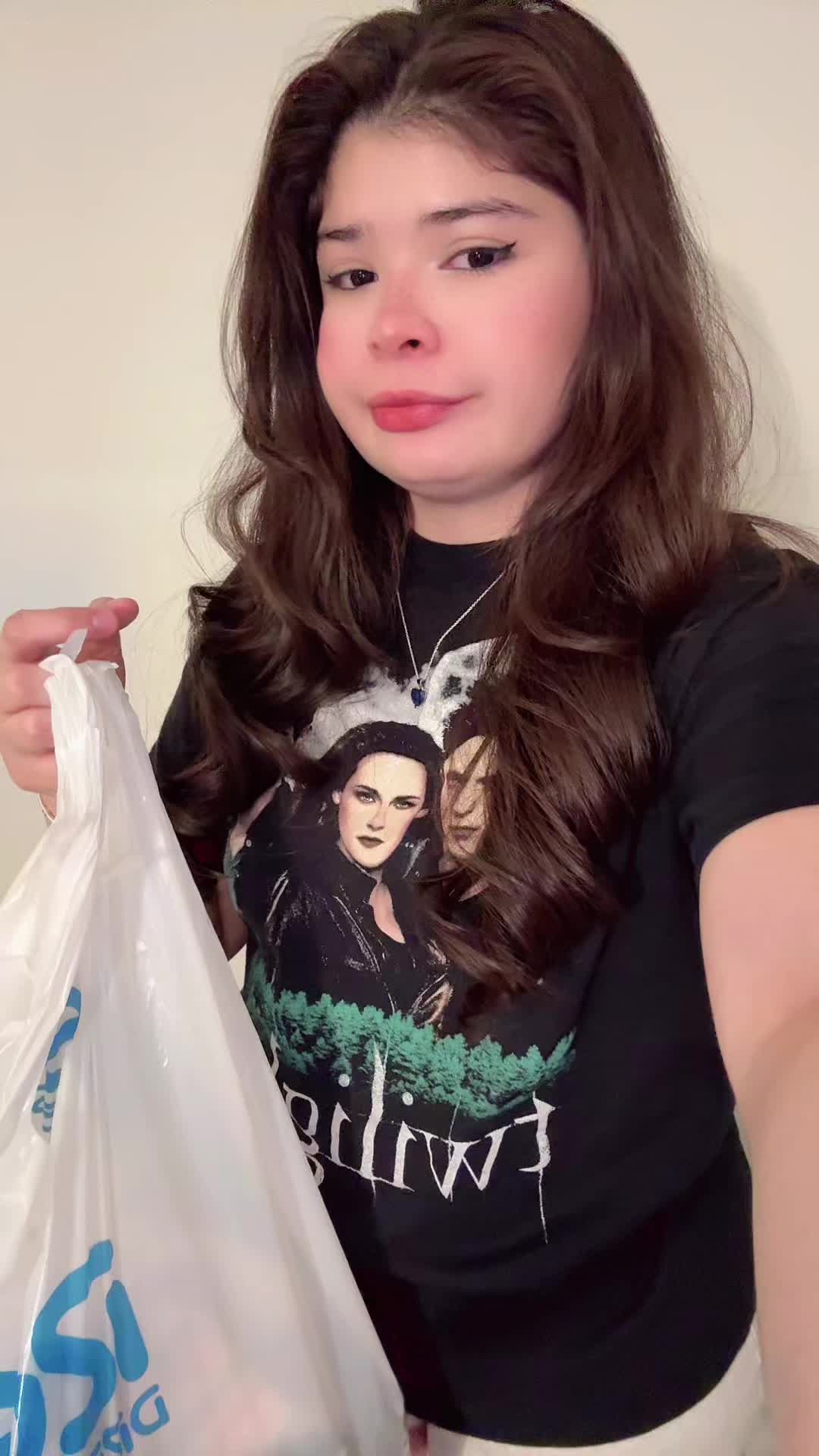 @KM