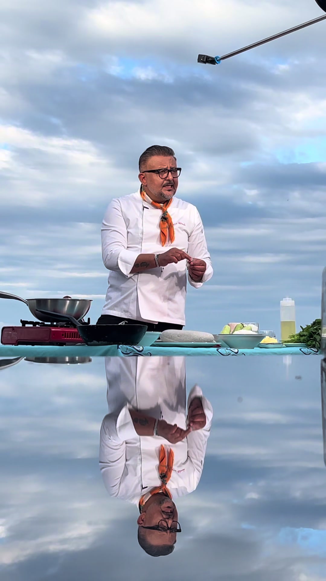 @Ayvaz Akbacak