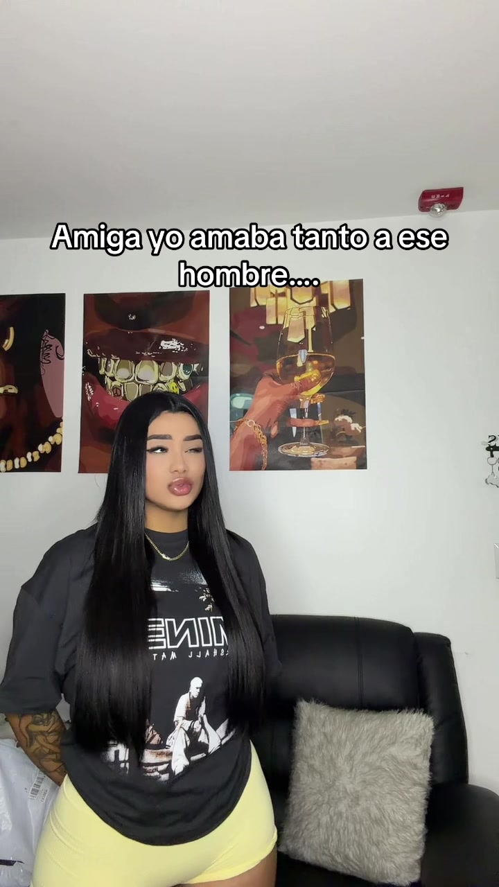 @Tatiqueenoficial 🦋