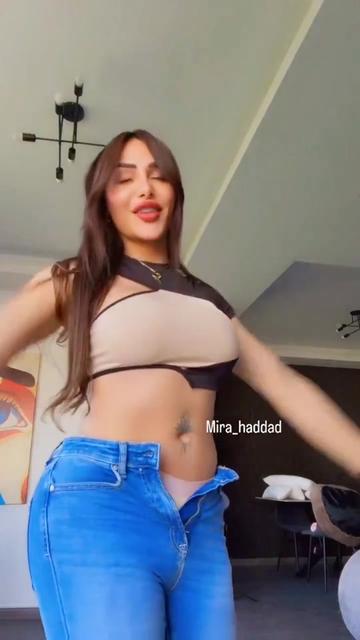 @عاشقه بلا عنوان