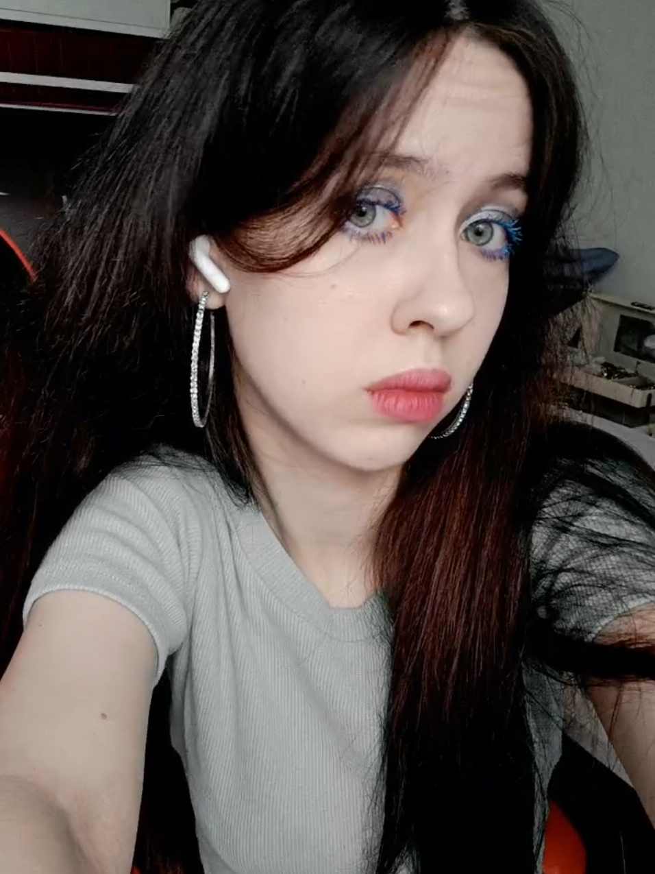 @Anna100