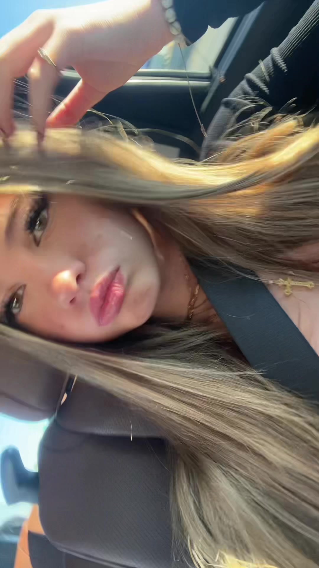 @liv 🤍.