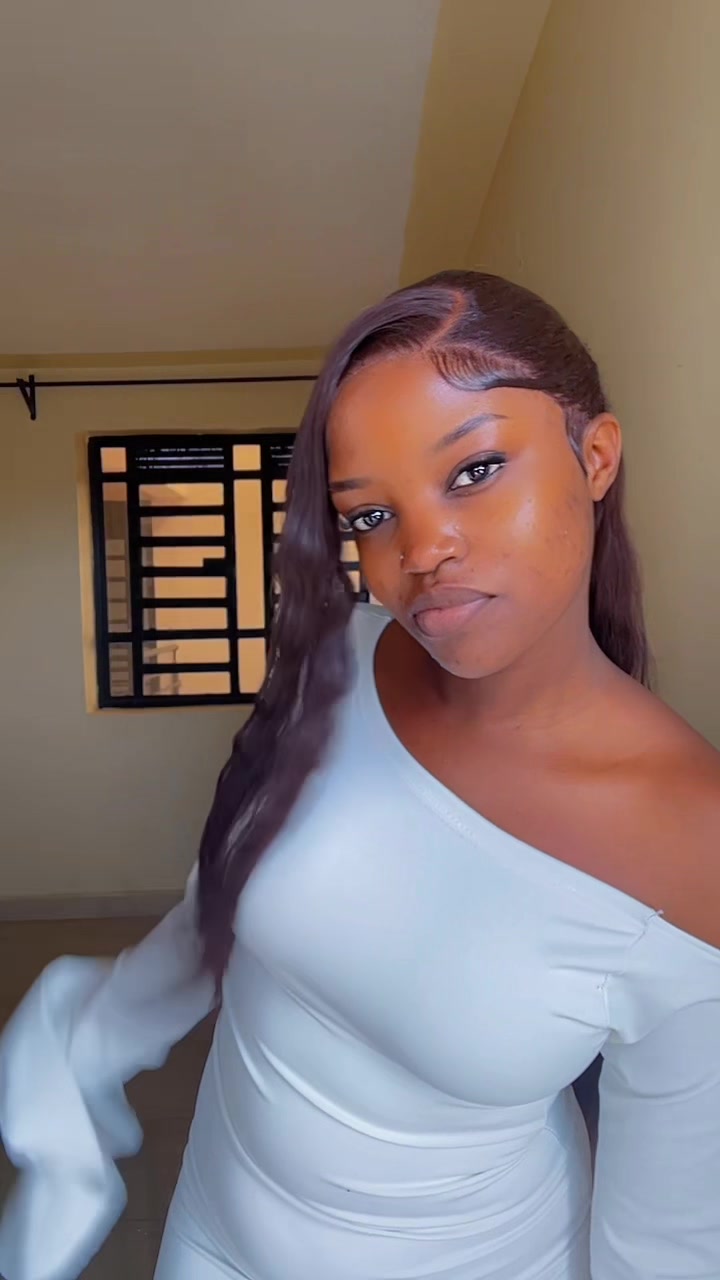 @zoravilly