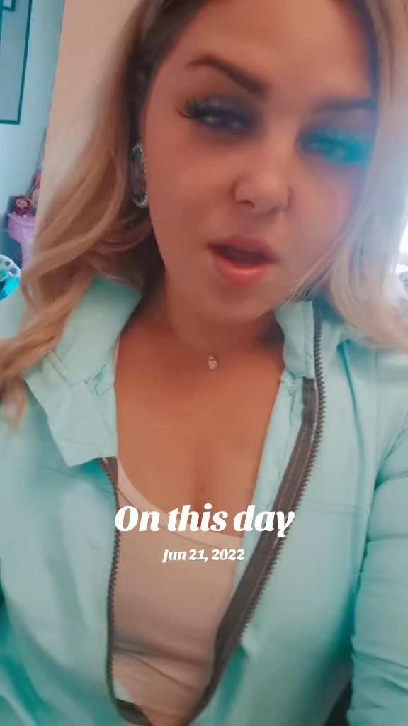 @DeeZee*