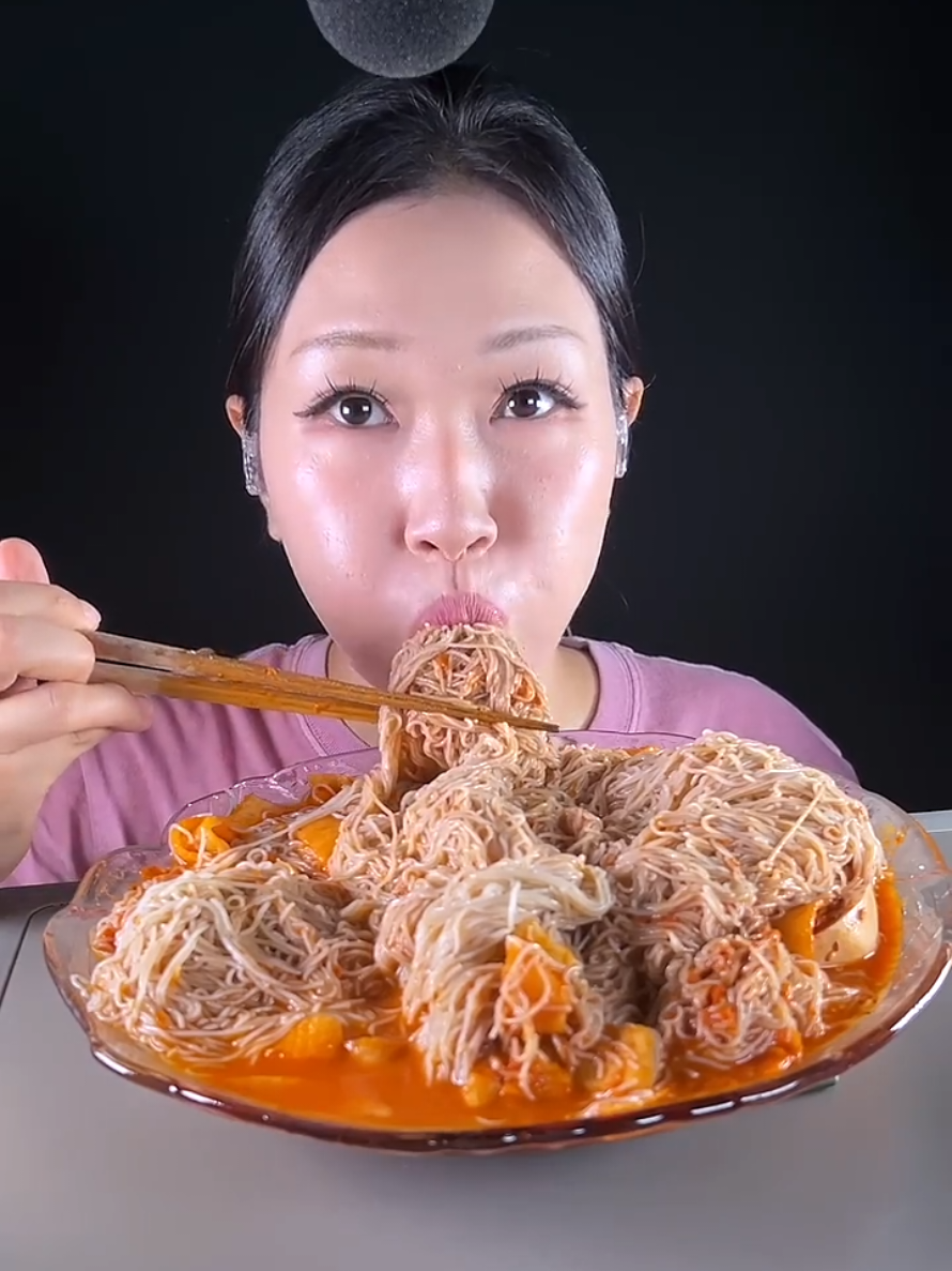 @MINEE EATS