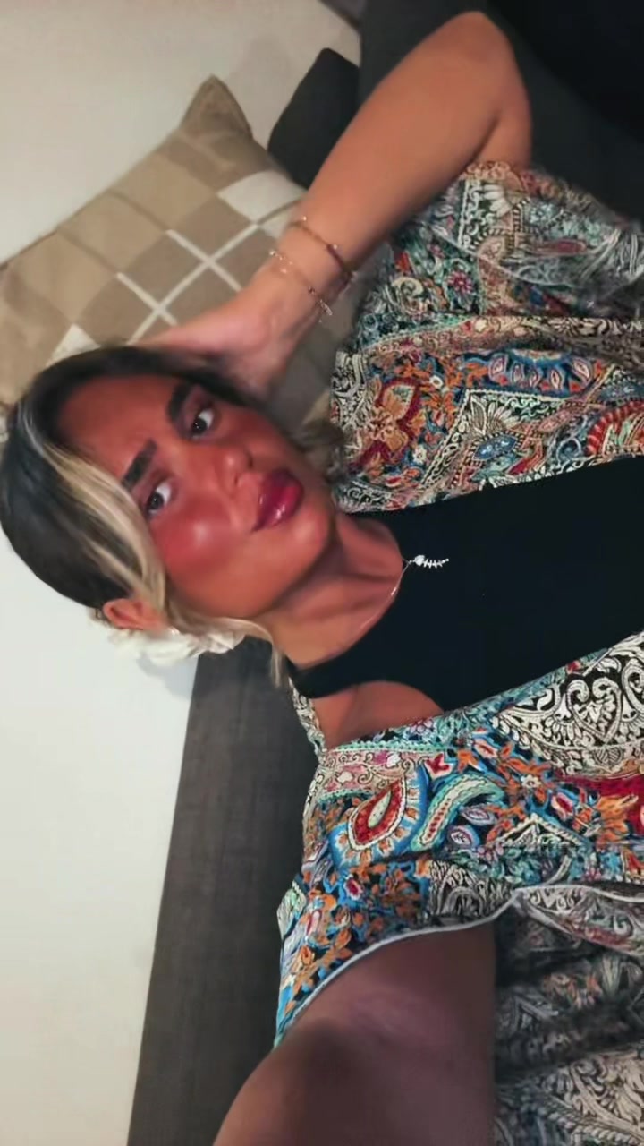 @chloecohen