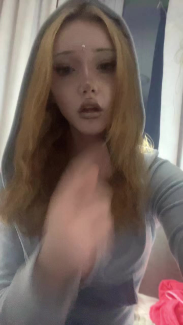@Моника