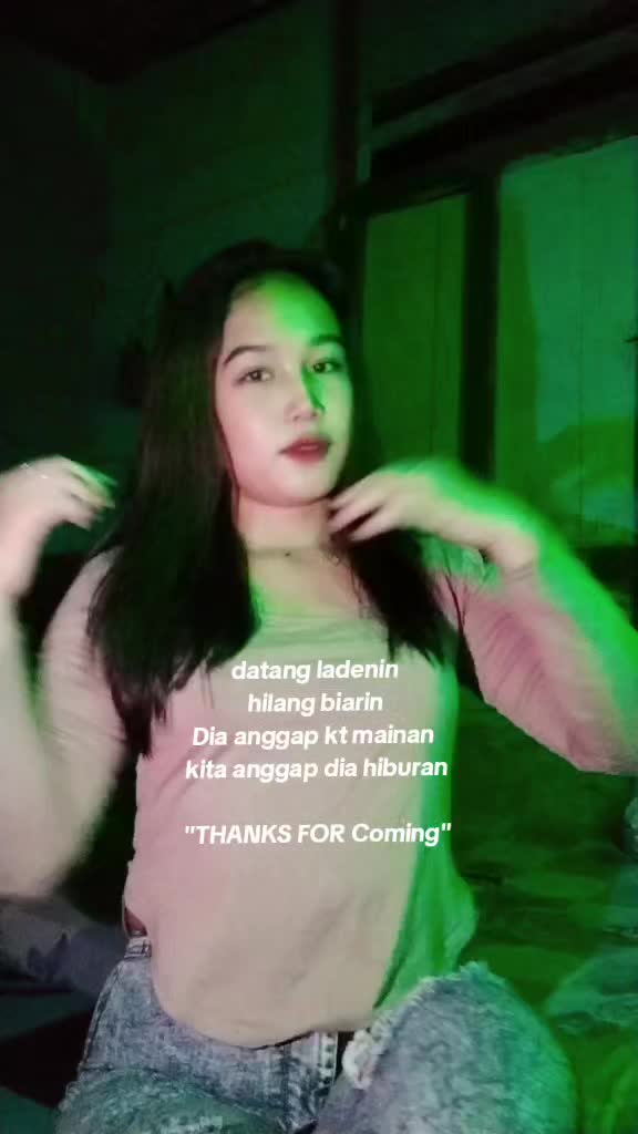 @Alyaaa