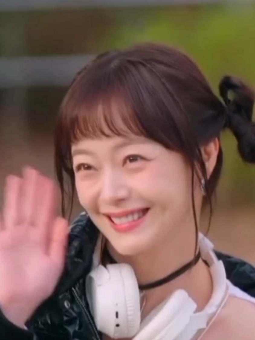 @Jeon So Min Tadpoles