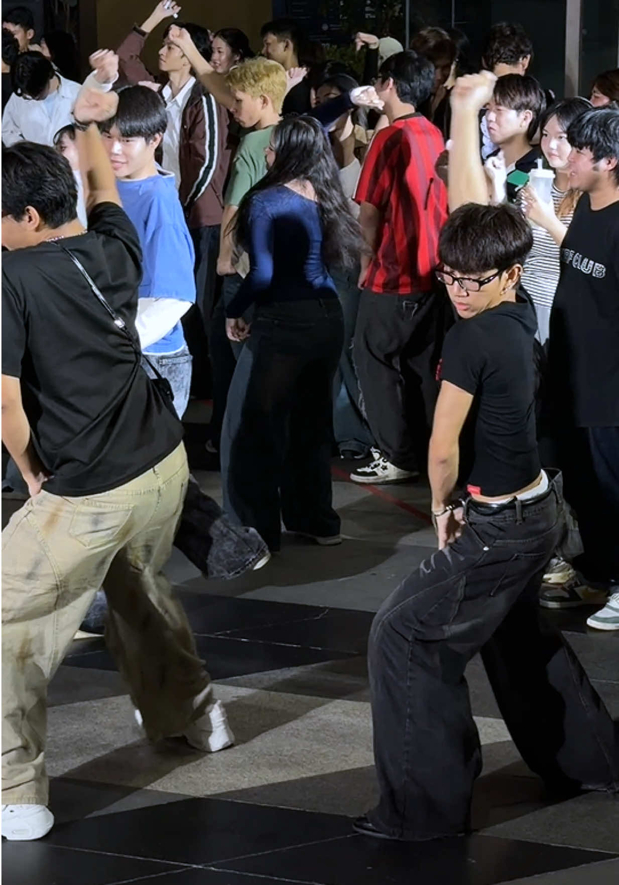 @Gravity Motion