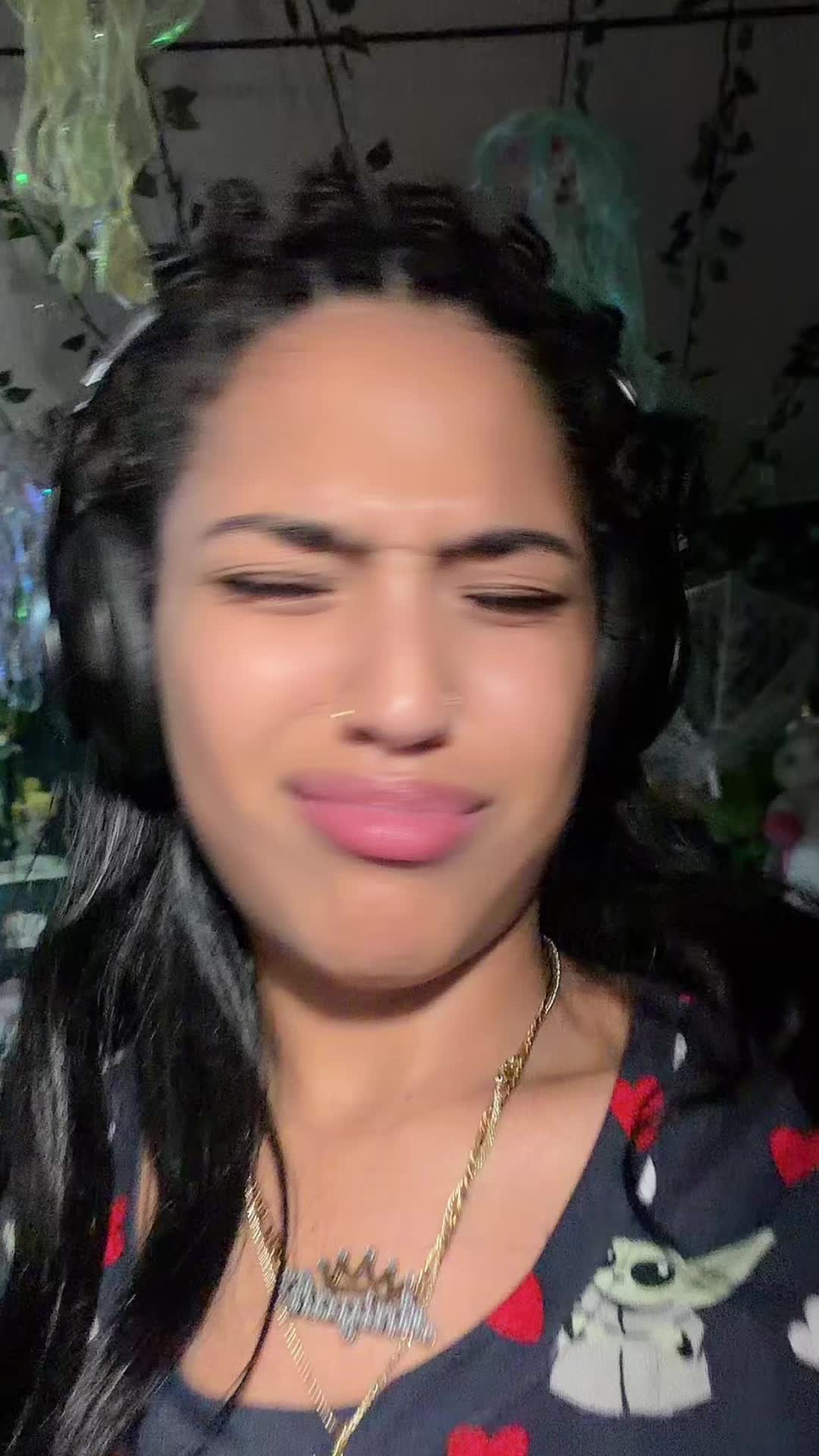 @aniyahalbino