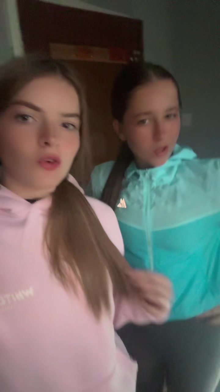 @𝓔𝓑&hearts;️