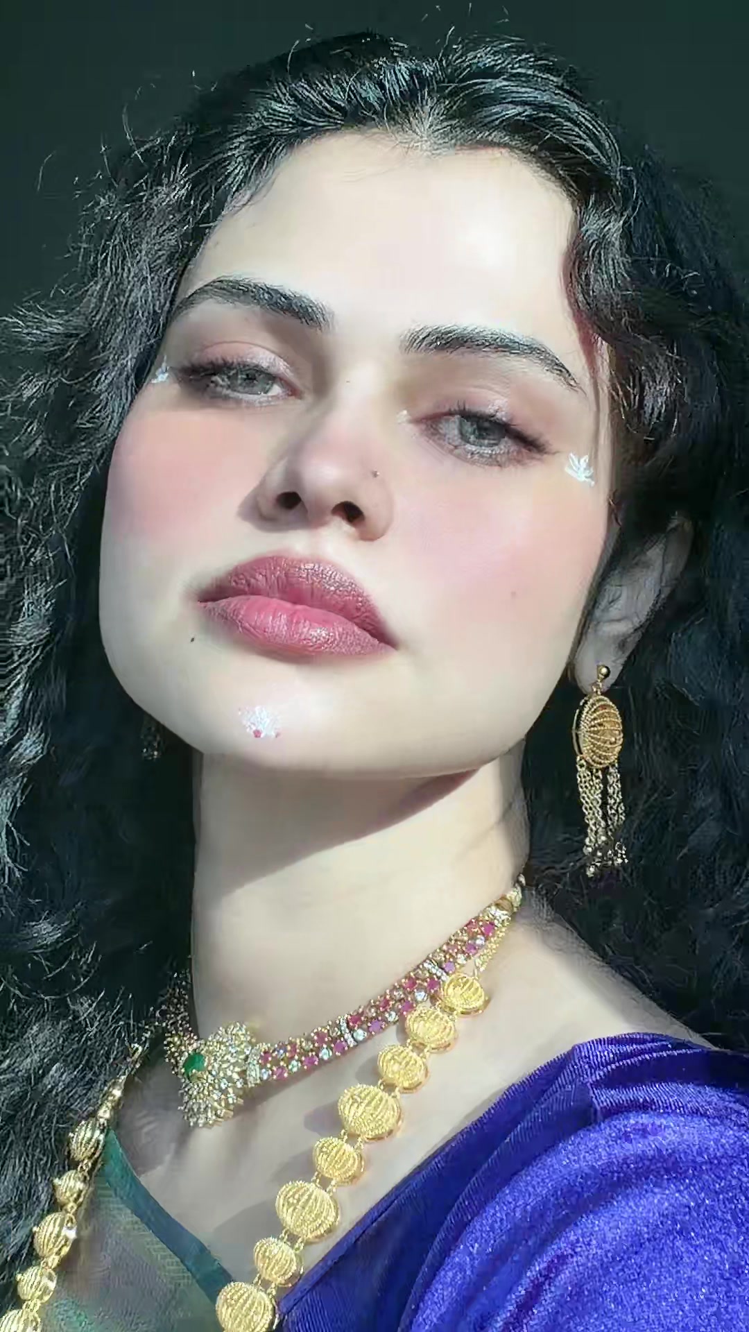 @AMO💎