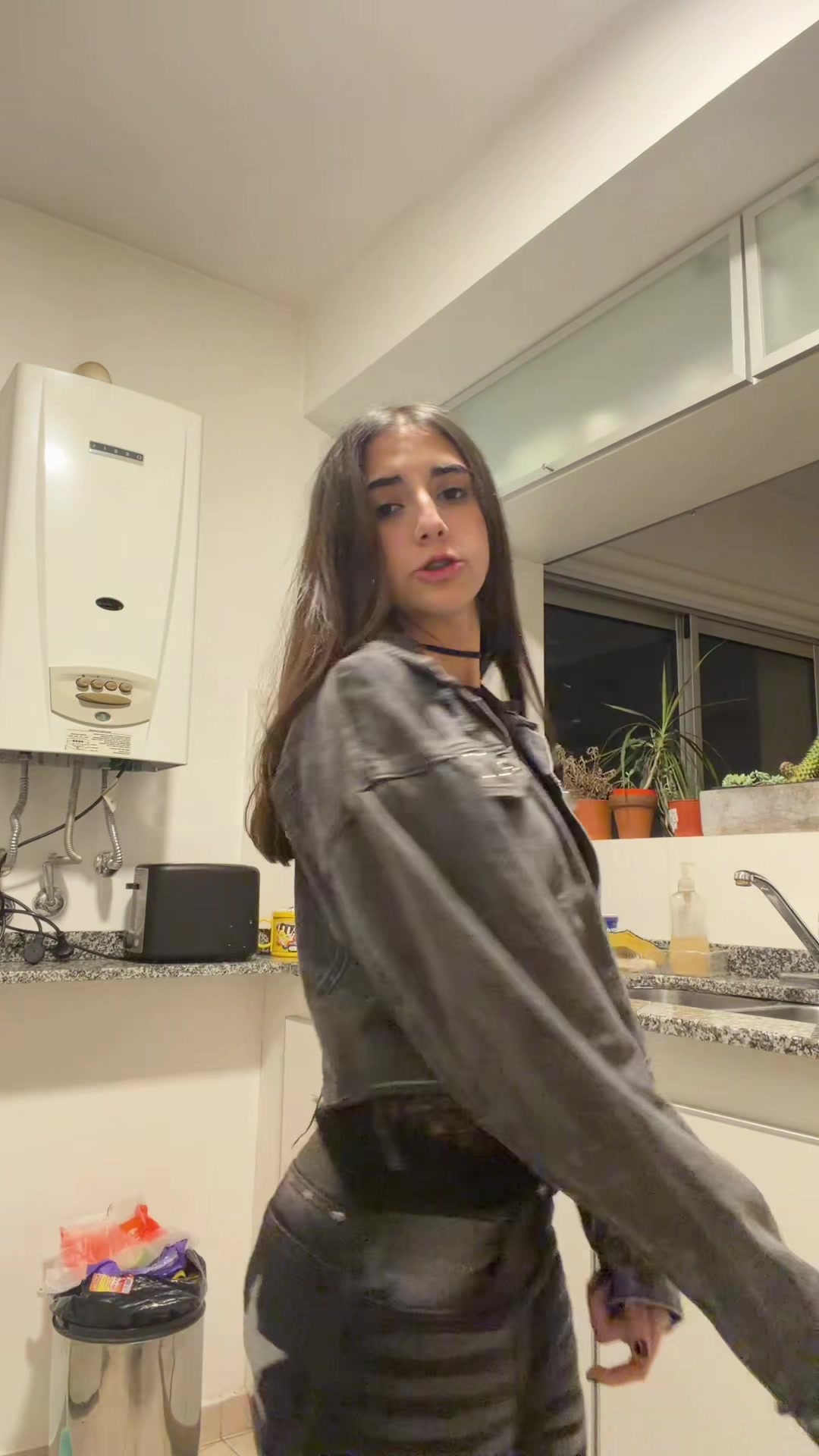 @vichinii.