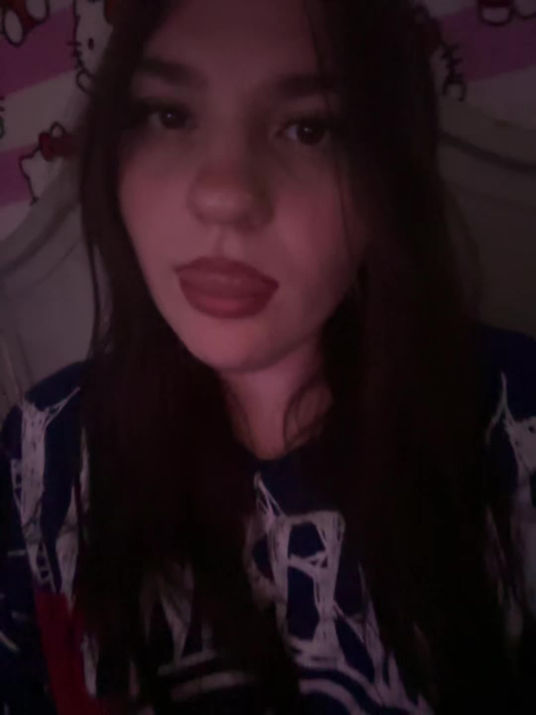 @🖤