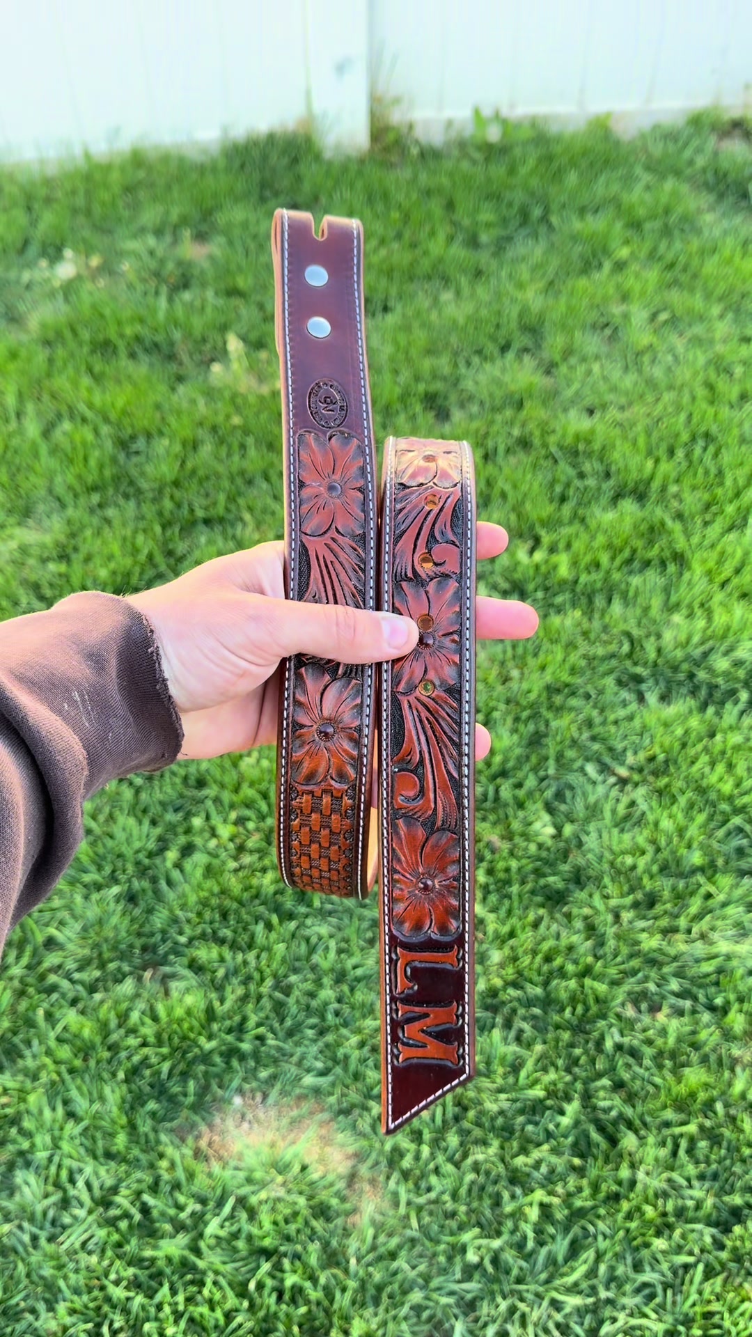 @cnewts_custom_leather