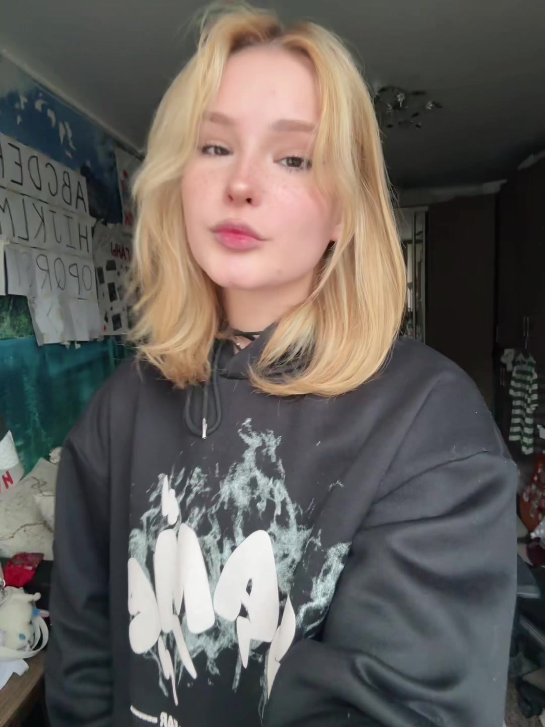 @anzise ⁷