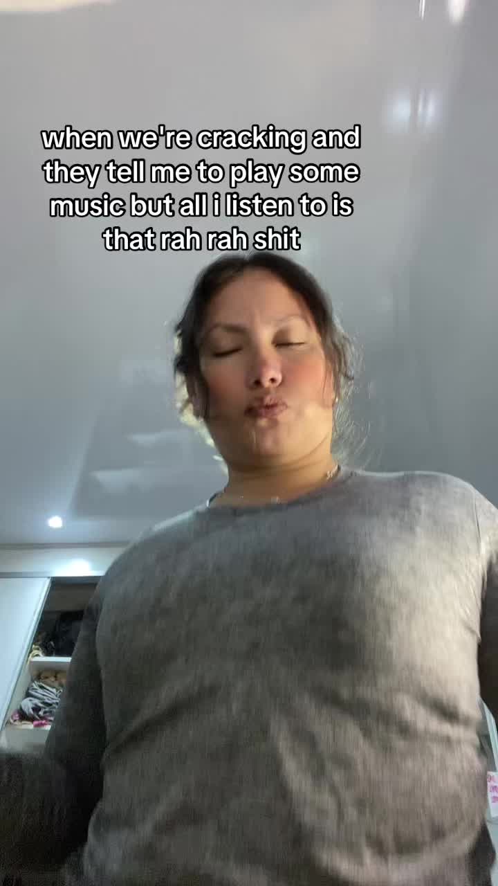 @senayourcherry