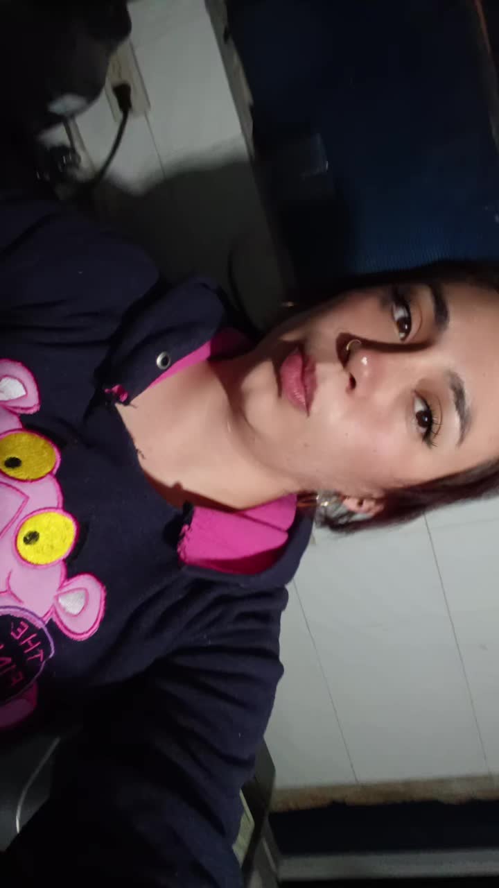 @🤩👩&zwj;👦Angie Rueda🥰👼🏻👣