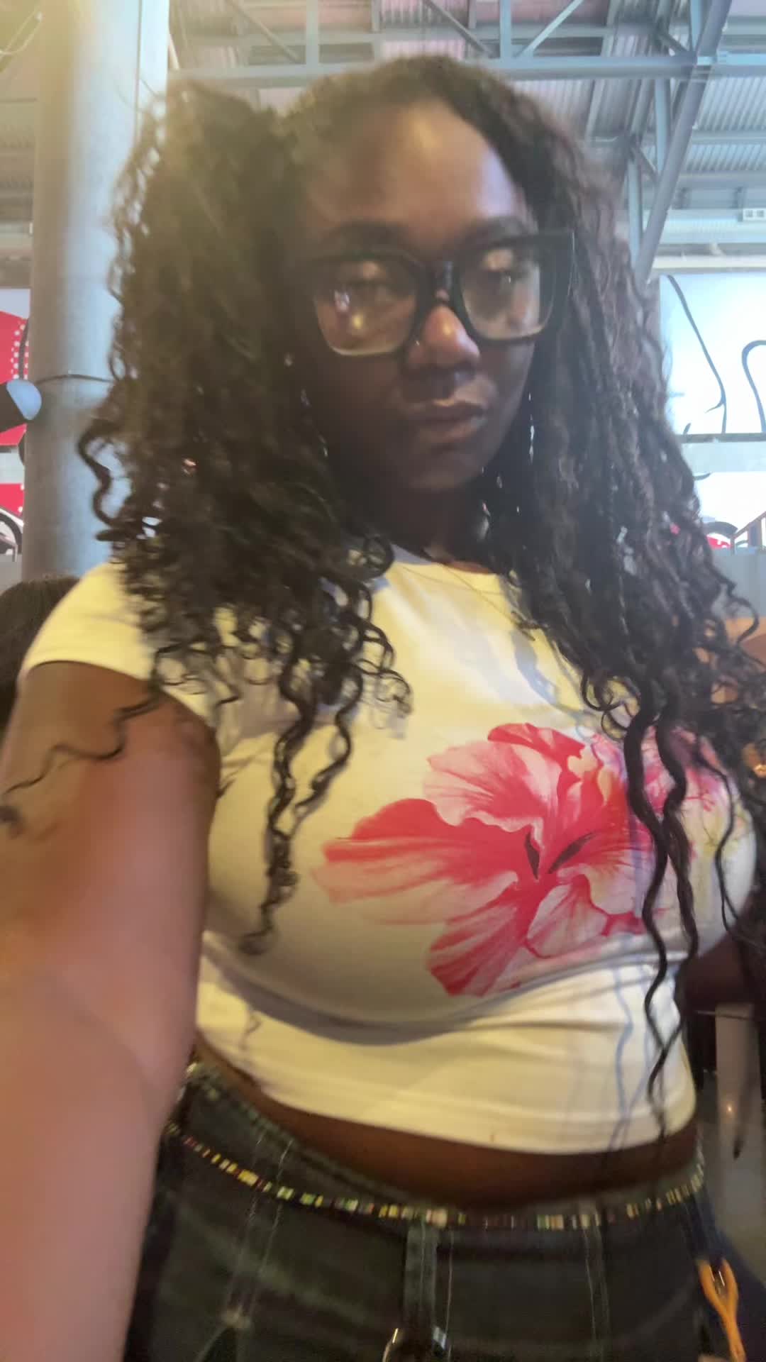 @jjongi’s gf