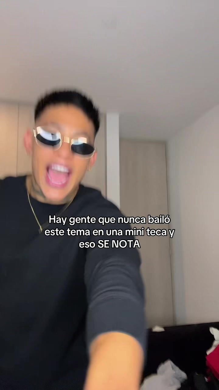 @Frey