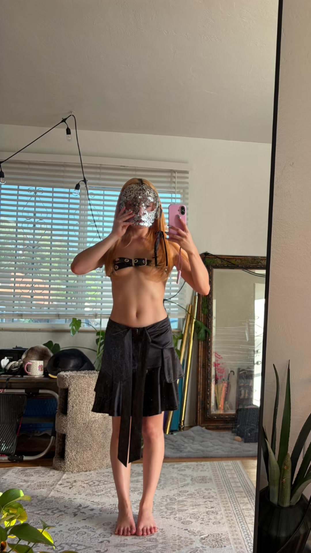 @🖤