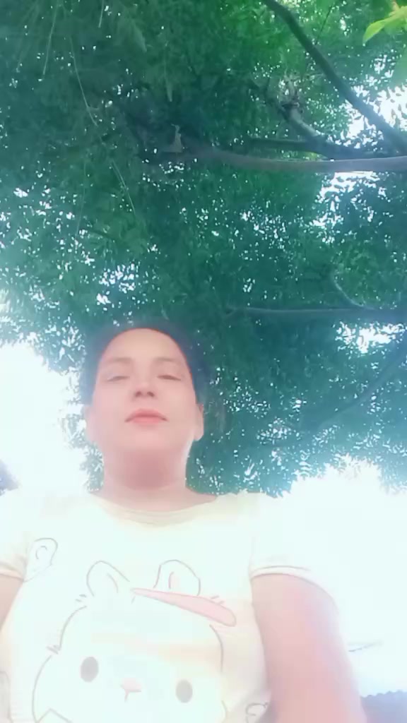 @Mina 🥰 nepalii 💗💋