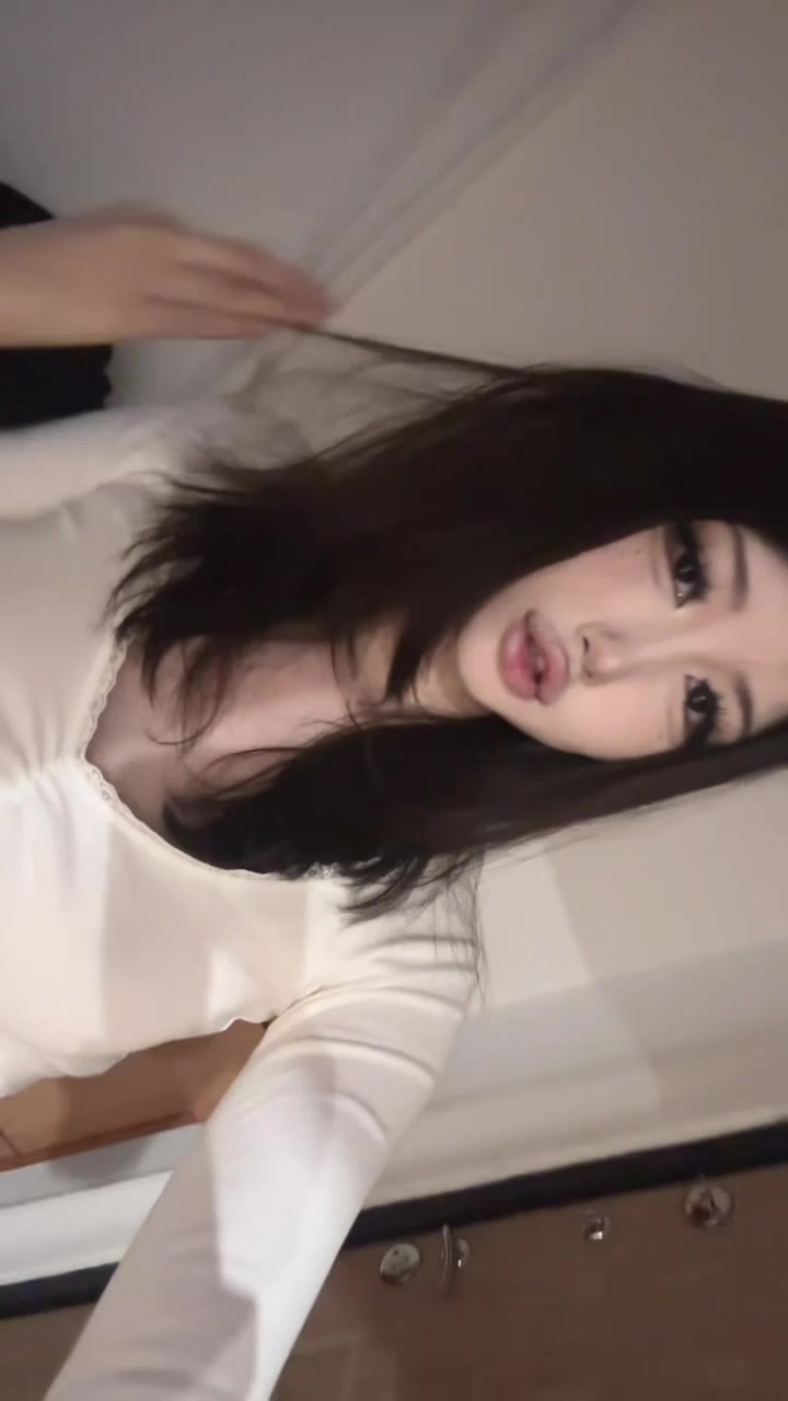 @hidew