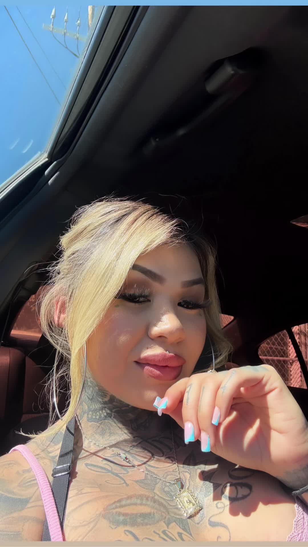 @Hottie.mamassss