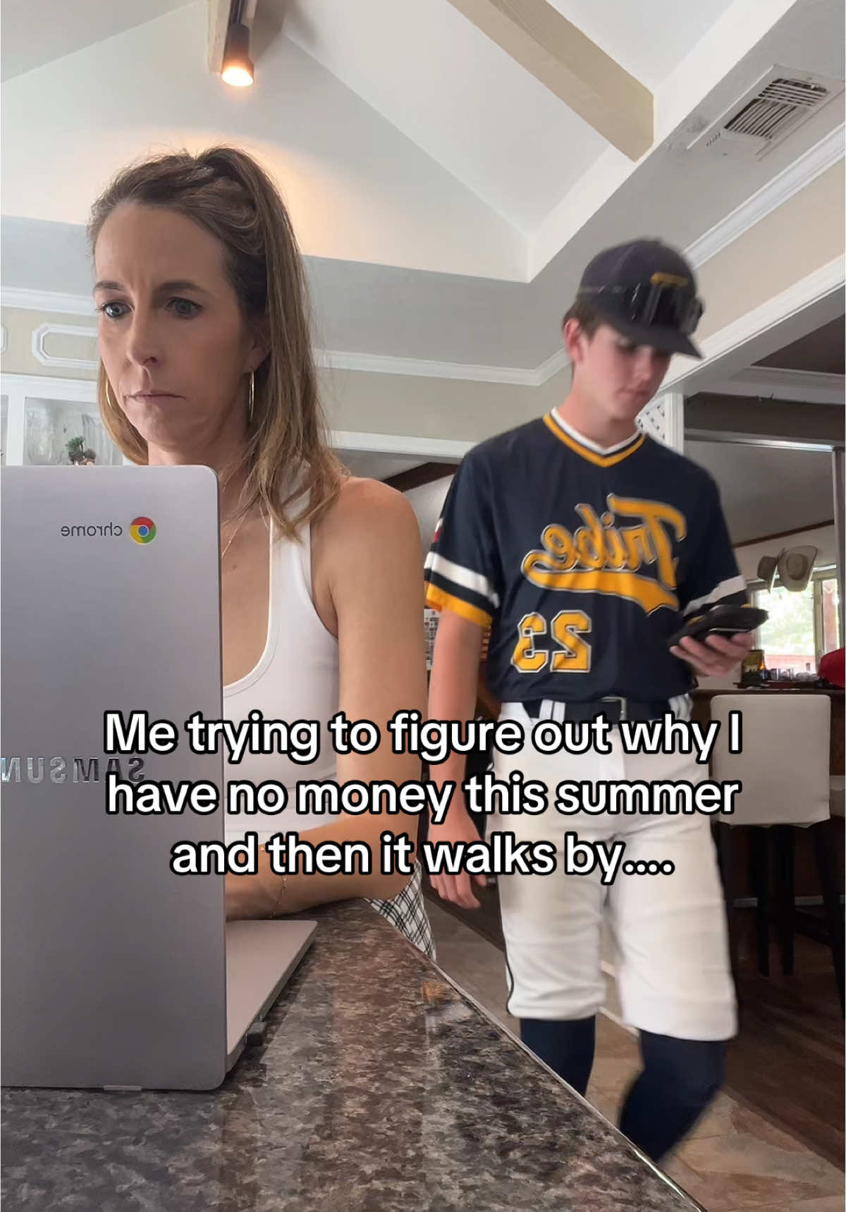 @AngieFaye