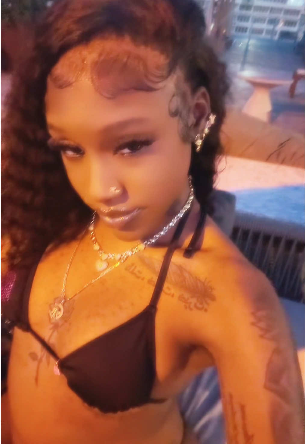 @CHOC🇯🇲