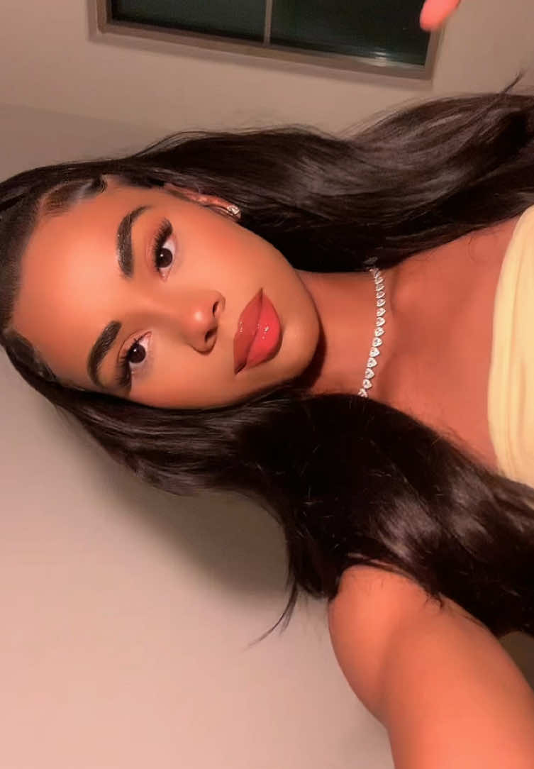 @Sienna Jhené