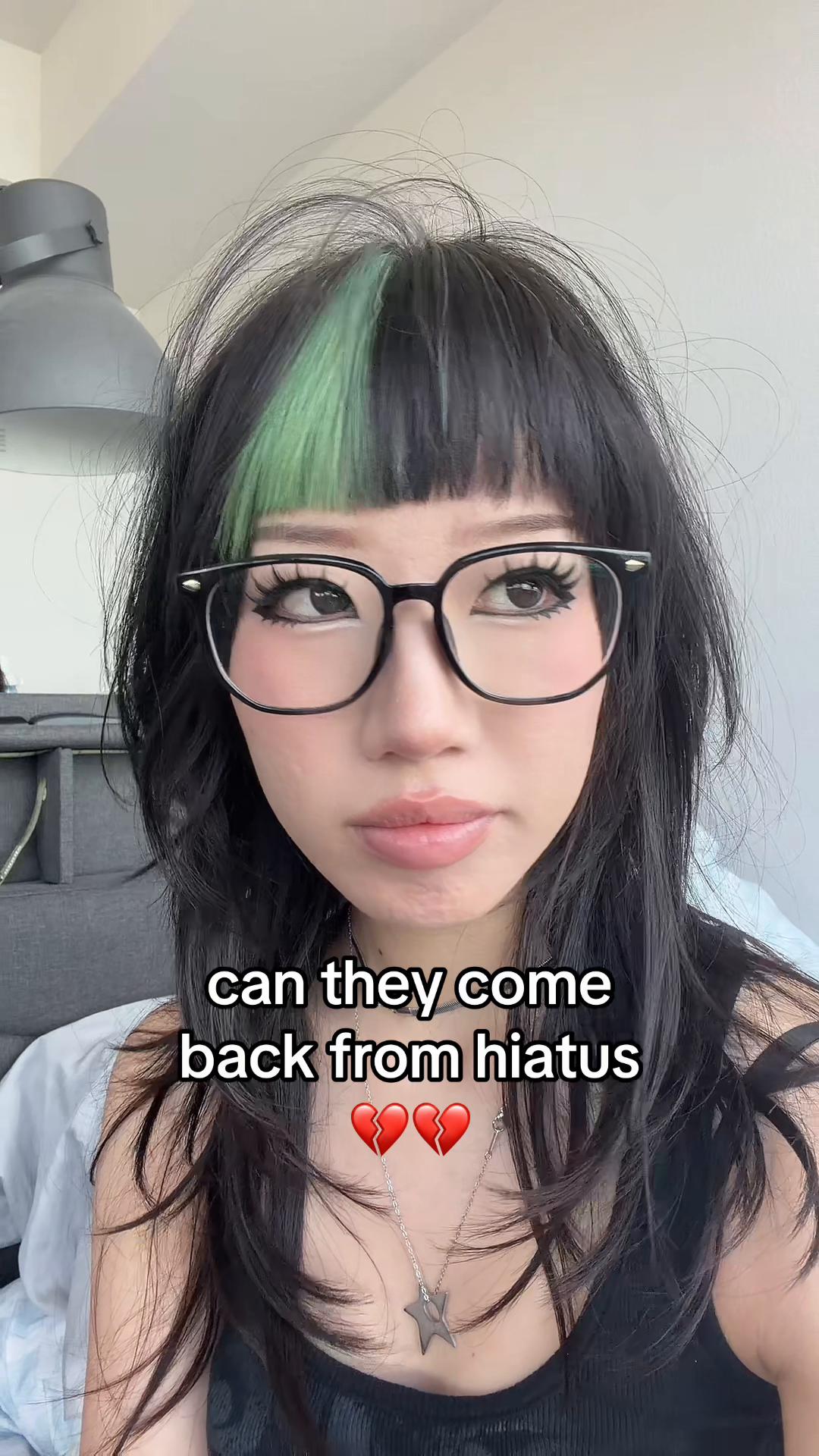 @bald bang baddie