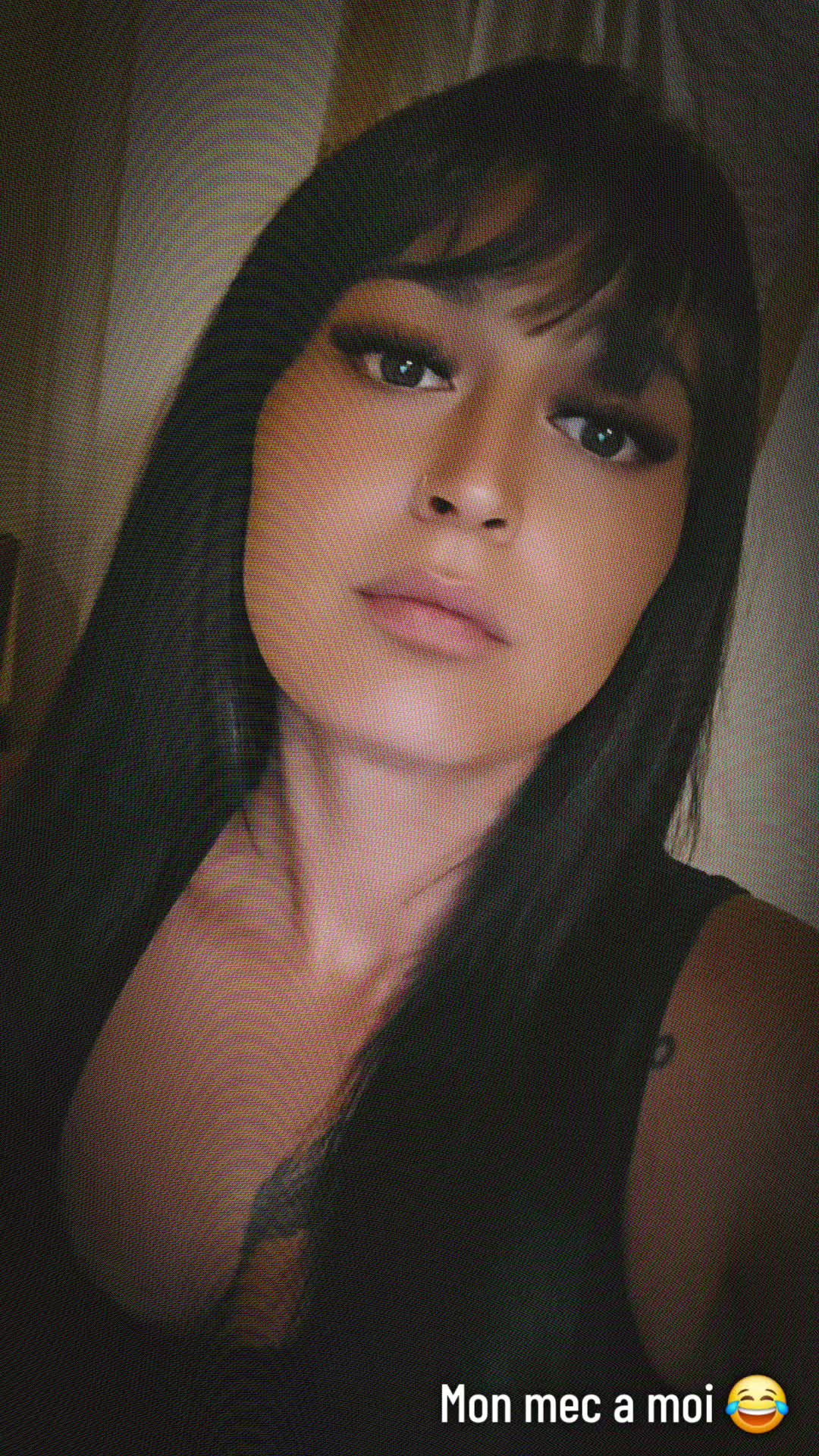 @🇨🇵 MmeDjoness 🇩🇿