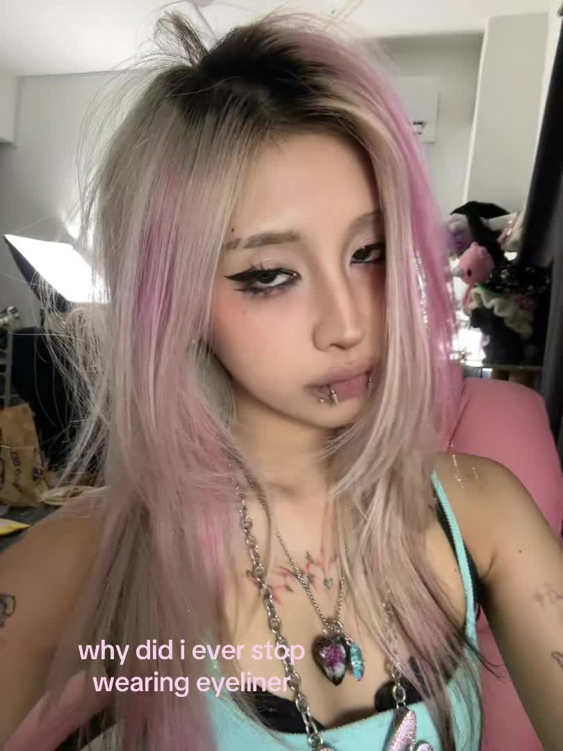 @aeyochi