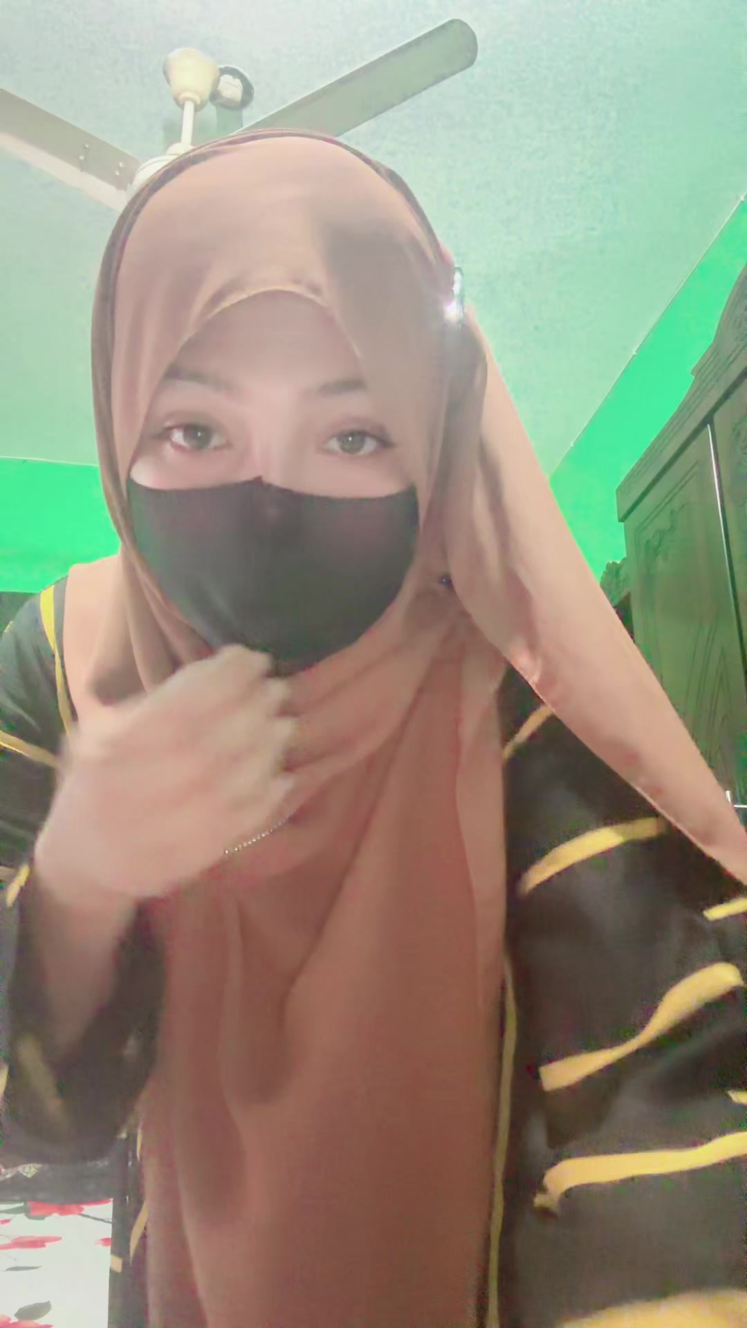 @Afrin Tandra