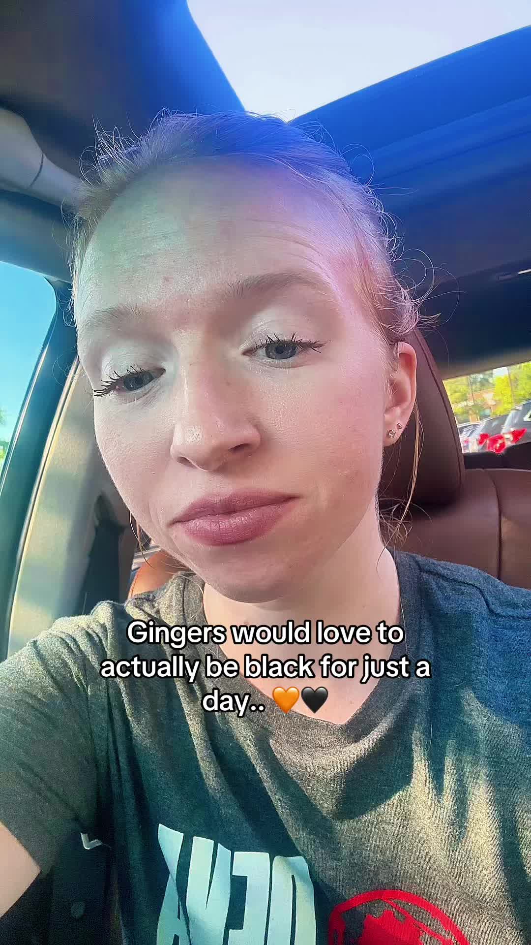 @KimberlyNicoleLivingLife