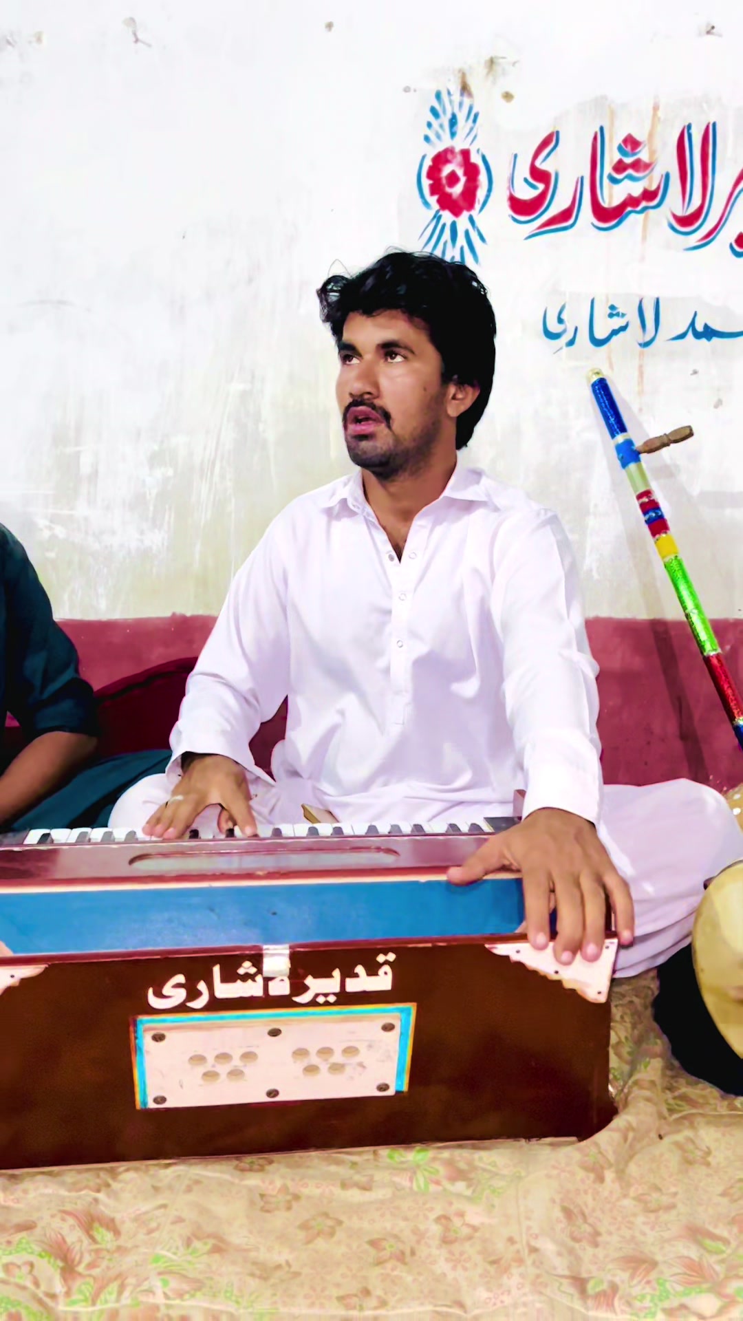 @𝐒𝐢𝐧𝐠𝐞𝐫𝑄𝑎𝑑𝑖𝑟𝐋ashari