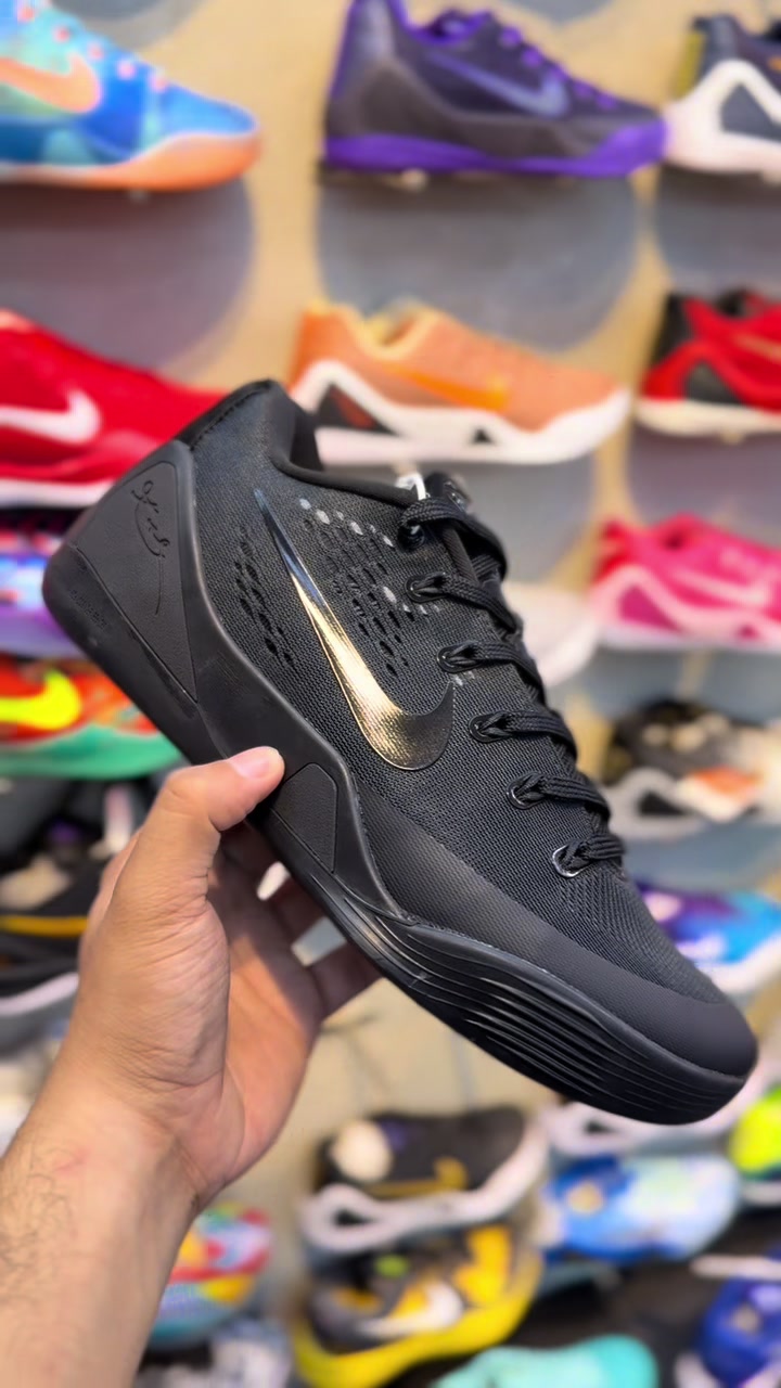 @Dans Shoes