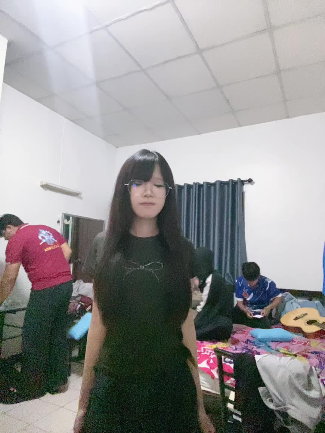 @เด่กแว่น