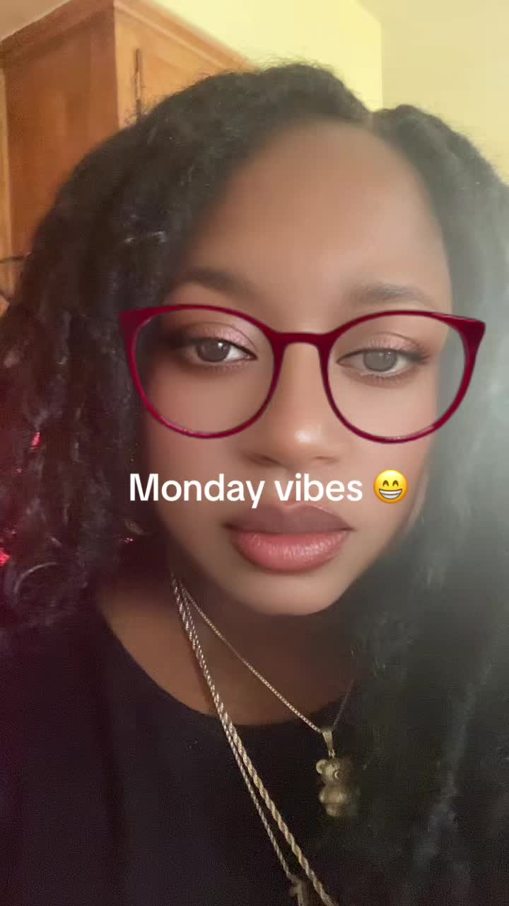 @Sophia Frames