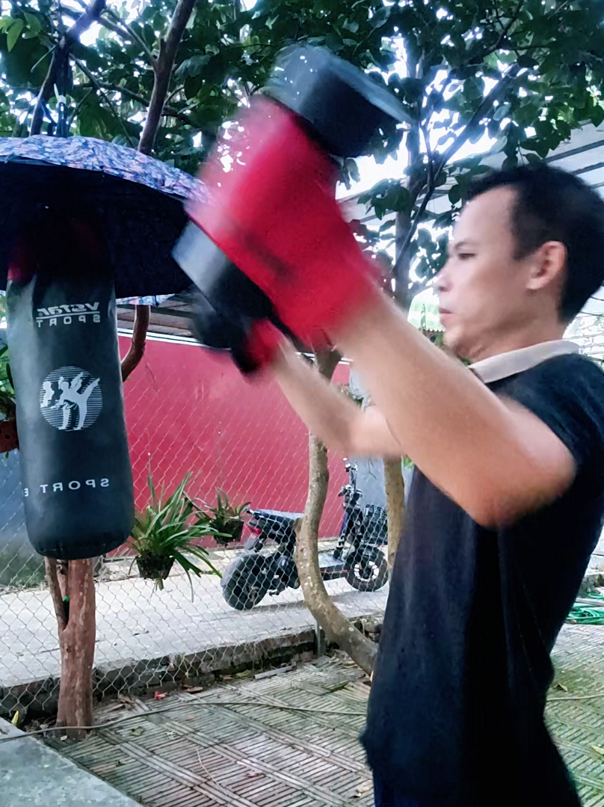 @Ông Bố U45 Xây Kênh