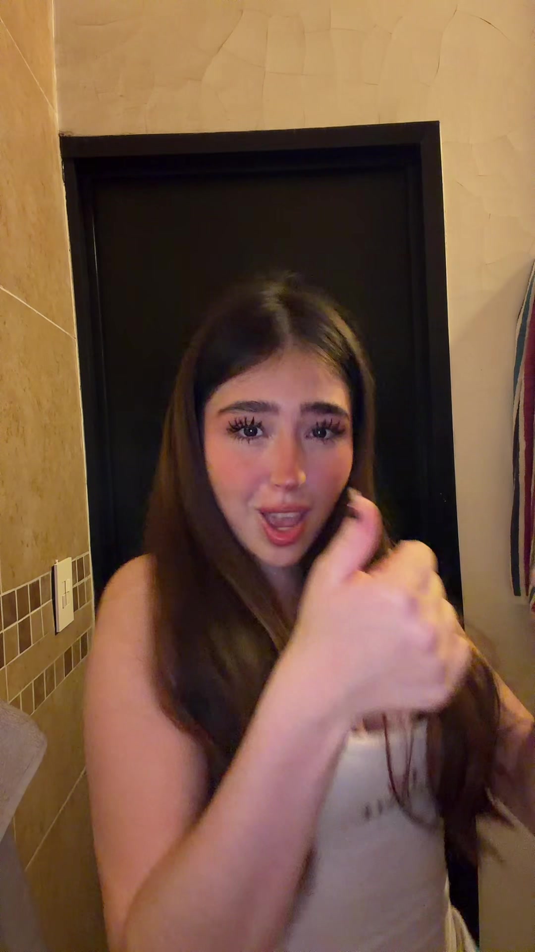 @kamihickman_