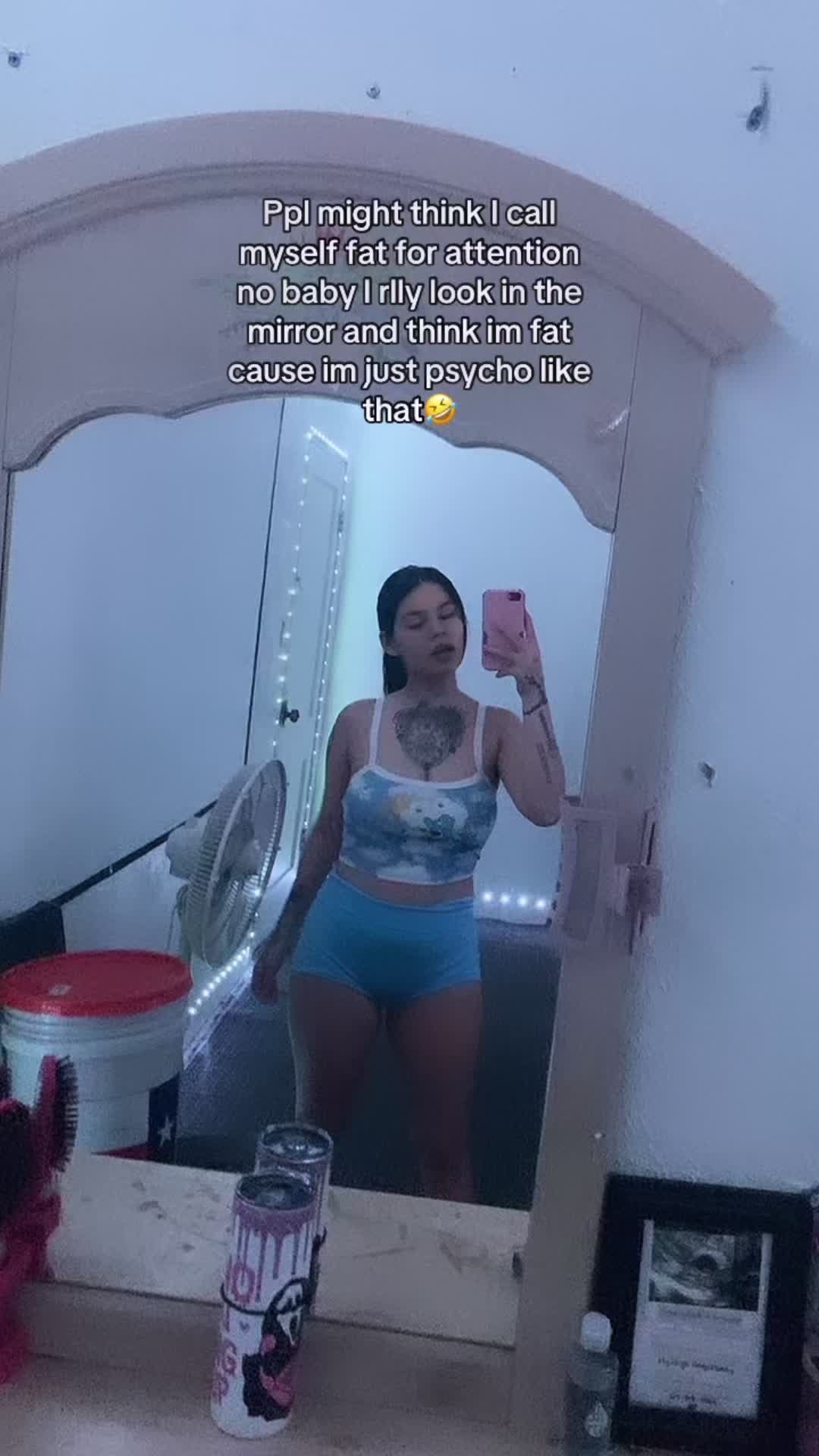 @delilah.lee.xo1