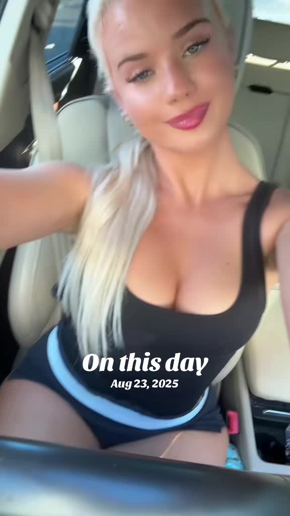 @lilyleedooley