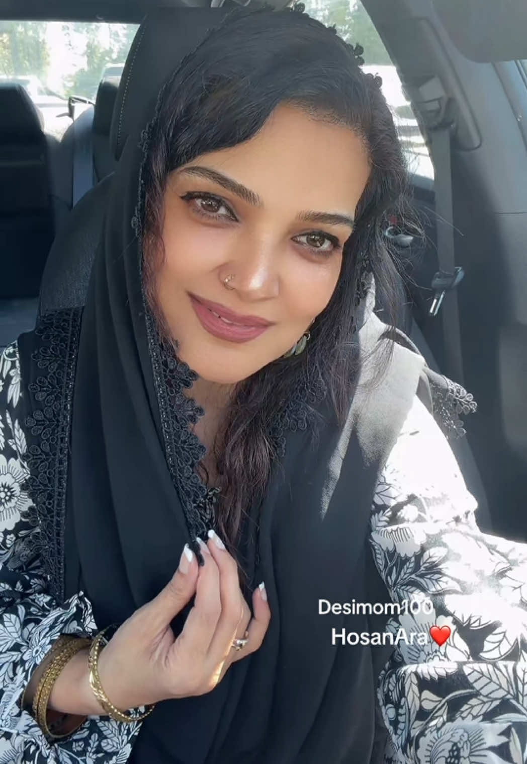 @Desimom-HosanAra❤️حُسن آرا