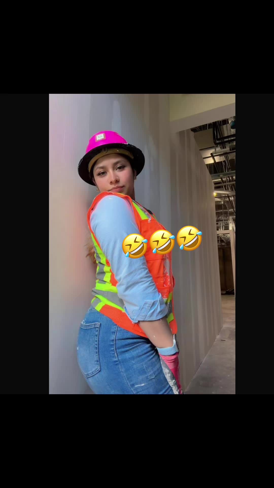 @Ani 🦋🧿📿